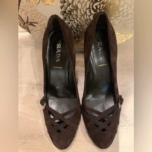 Prada Shoes - suede pumps - Picture 7 of 9